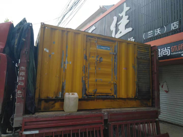 洛南发电机组功率与使用时间之间的关系